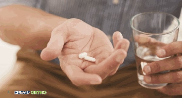 مكملات هشاشة العظام: دليل الأستاذ الدكتور محمد هطيف الشامل في صنعاء