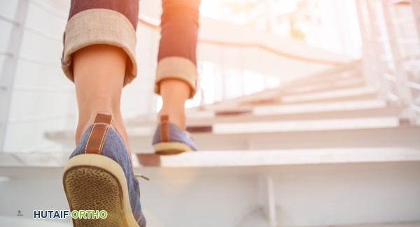 صورة توضيحية لـ التكيف والتعايش مع تشخيص التهاب الفقار اللاصق المحوري الجديد: دليل شامل للمرضى في صنعاء