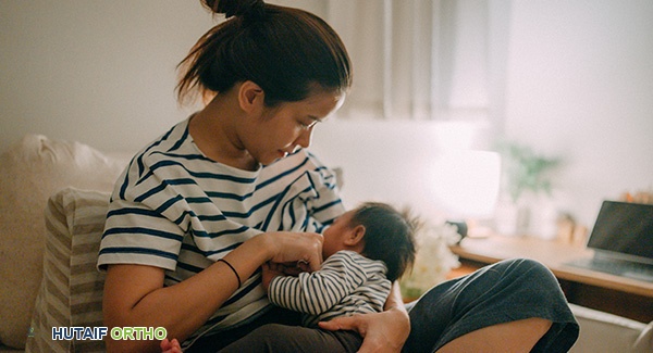 الرضاعة الطبيعية والتهاب المفاصل دليل شامل للأمهات المرضعات