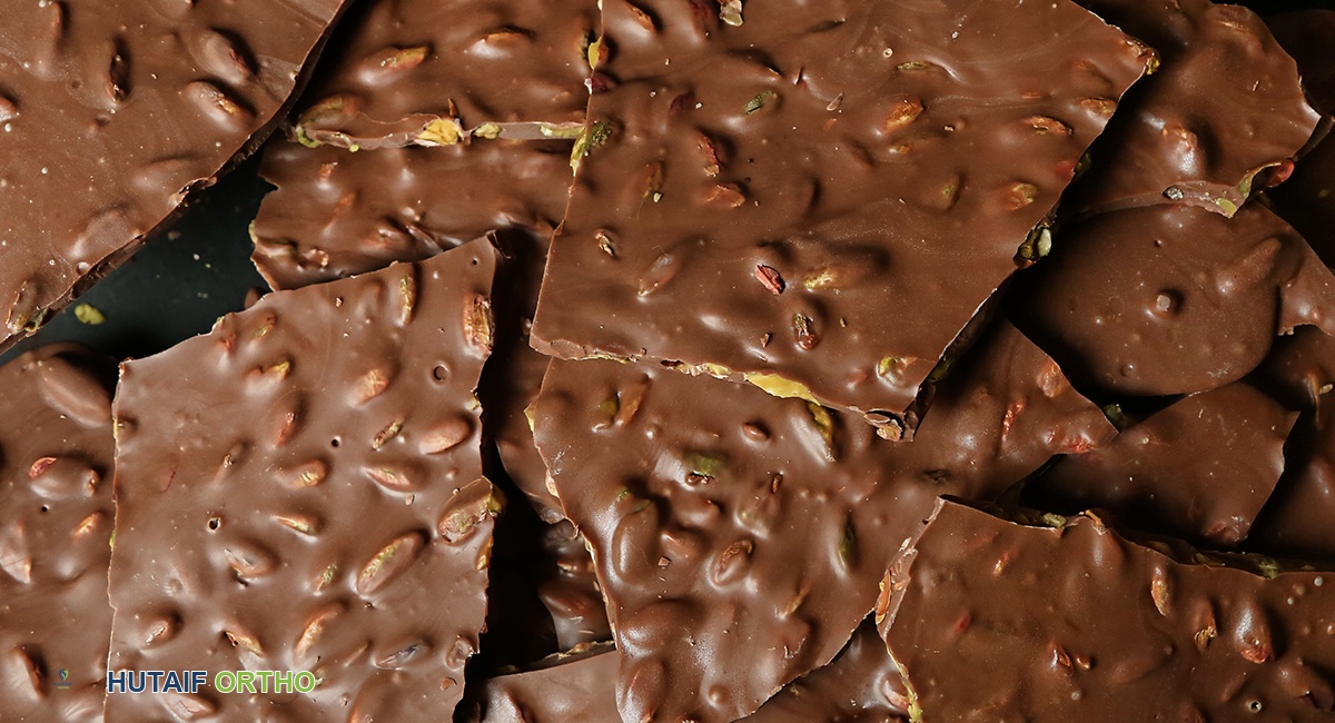 خشونة الركبة: دليل شامل للتشخيص والعلاج والوقاية مع الأستاذ الدكتور محمد هطيف في صنعاء