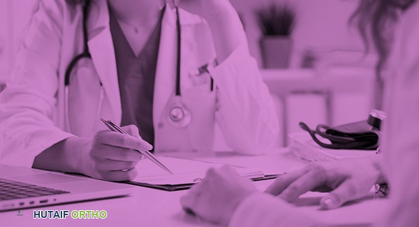 إدارة الأدوية المتعددة بأمان: دليلك الشامل لسلامة دوائية أفضل