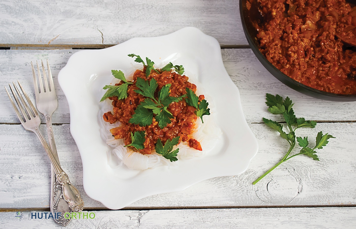 التهاب المفاصل: دليل شامل للتشخيص والعلاج مع الأستاذ الدكتور محمد هطيف في صنعاء