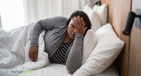 صورة توضيحية لـ النوم الهادئ مع التهاب المفاصل: دليل شامل لتحسين جودة حياتك