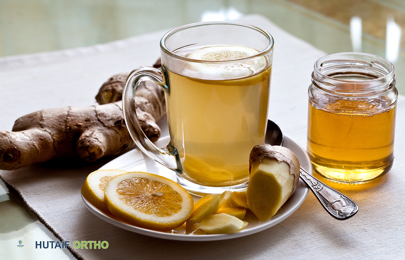 مشروب الكركم الدافئ: دفء وفوائد للمفاصل