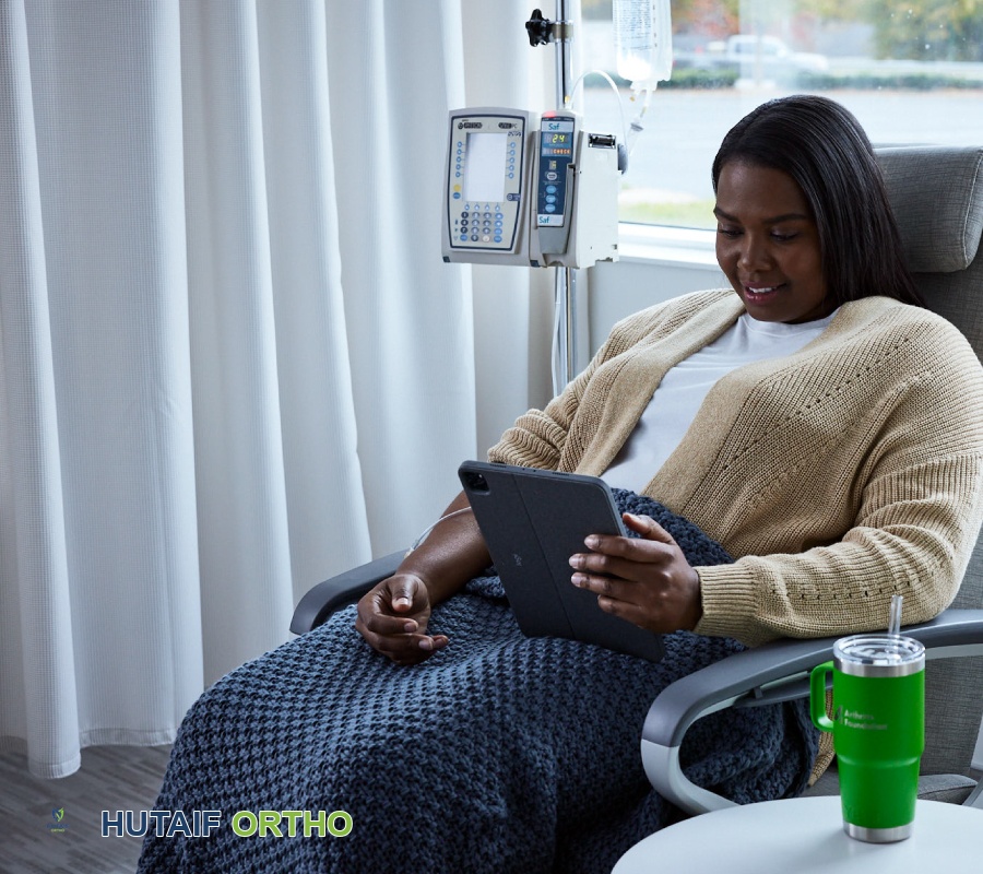 صورة طبية: بطاقة الرجل وقوة التحمل: كيف يتعايش الرجال مع التهاب المفاصل في صنعاء
