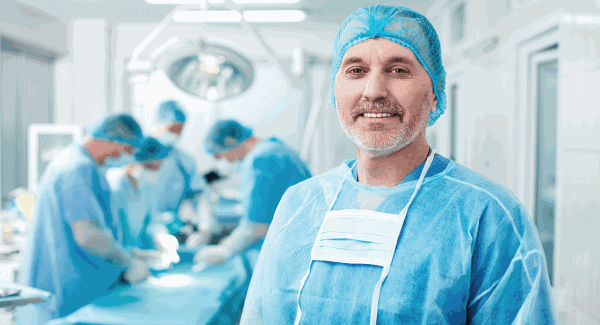 صورة توضيحية لـ دليل شامل لخيارات جراحة المفاصل: فهم الإجراءات والتعافي مع الأستاذ الدكتور محمد هطيف