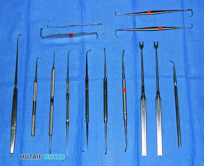 FIGURE 64-14 Magnifying glasses for fine surgery on soft tissues. It is possible to achieve magnification of 6 × with magnification lens on glasses frame. The magnification lens becomes too heavy for mounting, however, if more than 6 × magnification is needed.